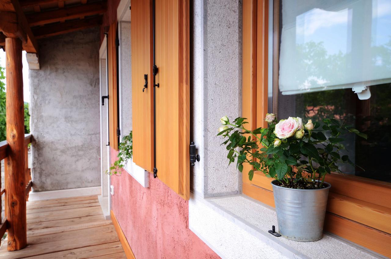 Matijevi Apartments Sistiana Eksteriør bilde